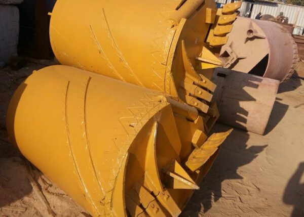 Buckets & Augers - Image 4