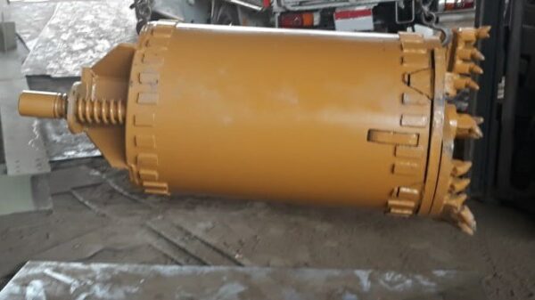 Buckets & Augers - Image 9