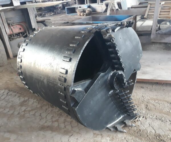 Buckets & Augers - Image 6